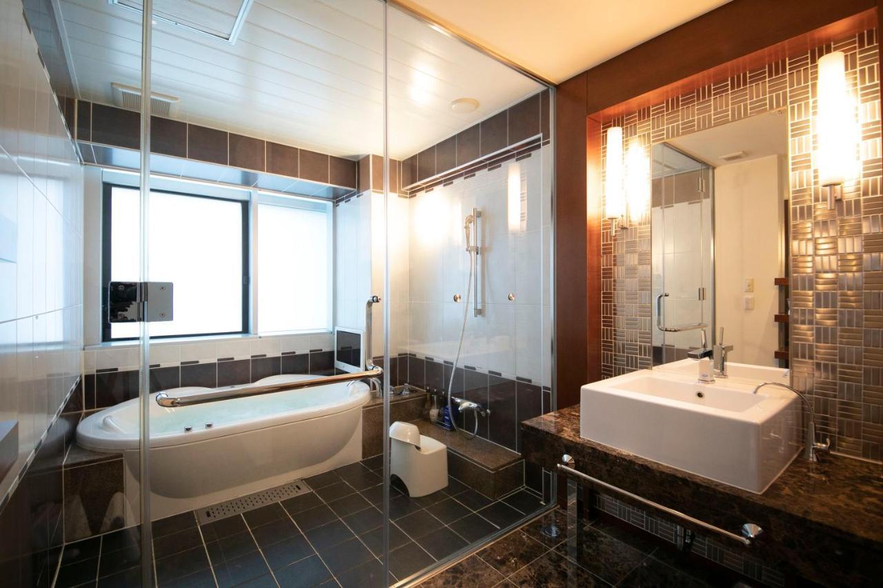 Hotel Aperto (Adults Only) โตเกียว ภายนอก รูปภาพ