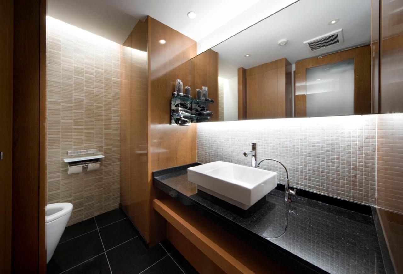 Hotel Aperto (Adults Only) โตเกียว ภายนอก รูปภาพ