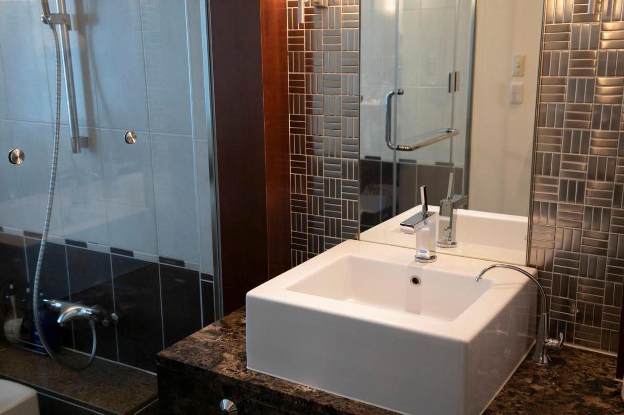 Hotel Aperto (Adults Only) โตเกียว ภายนอก รูปภาพ