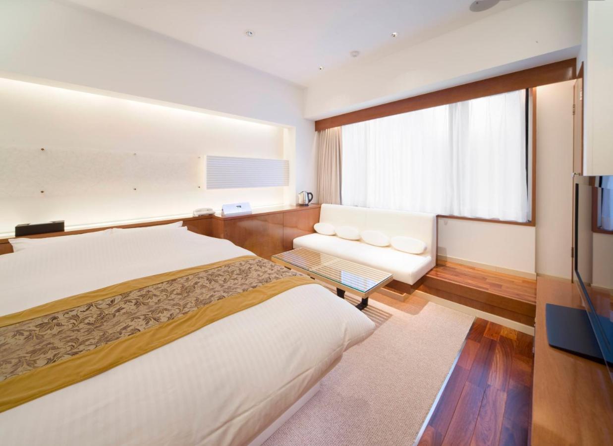 Hotel Aperto (Adults Only) โตเกียว ภายนอก รูปภาพ